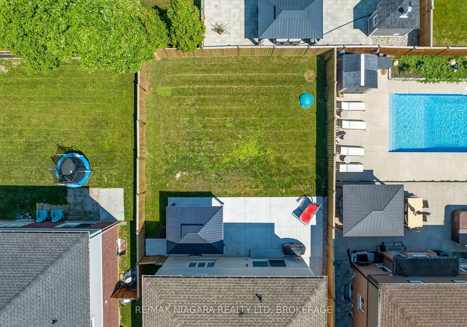 7-riley-avenue-pelham-ontario-x13573074