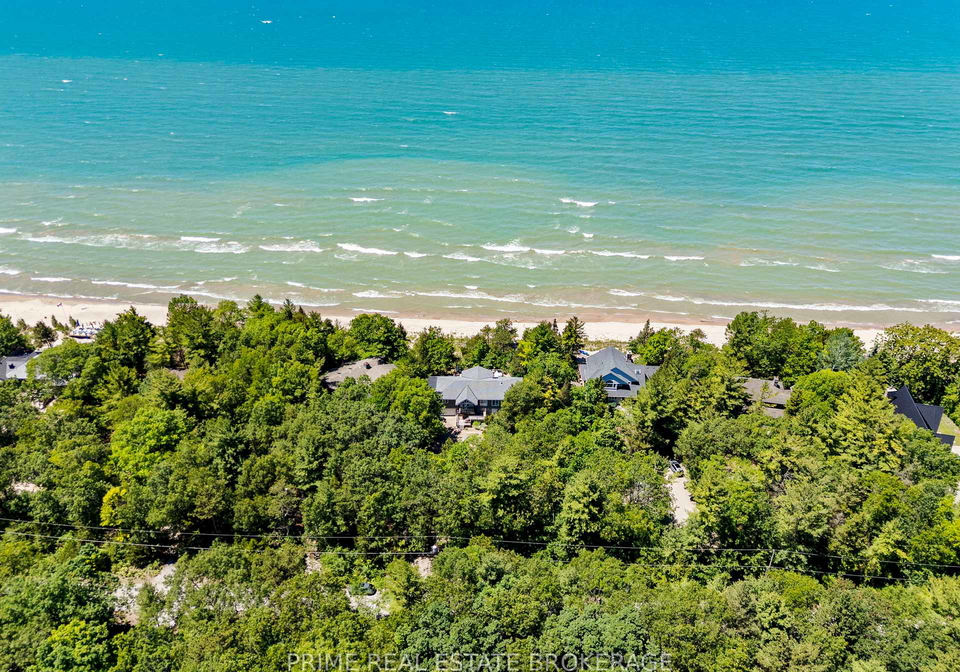 9856-huron-place-lambton-shores-ontario-x13573244