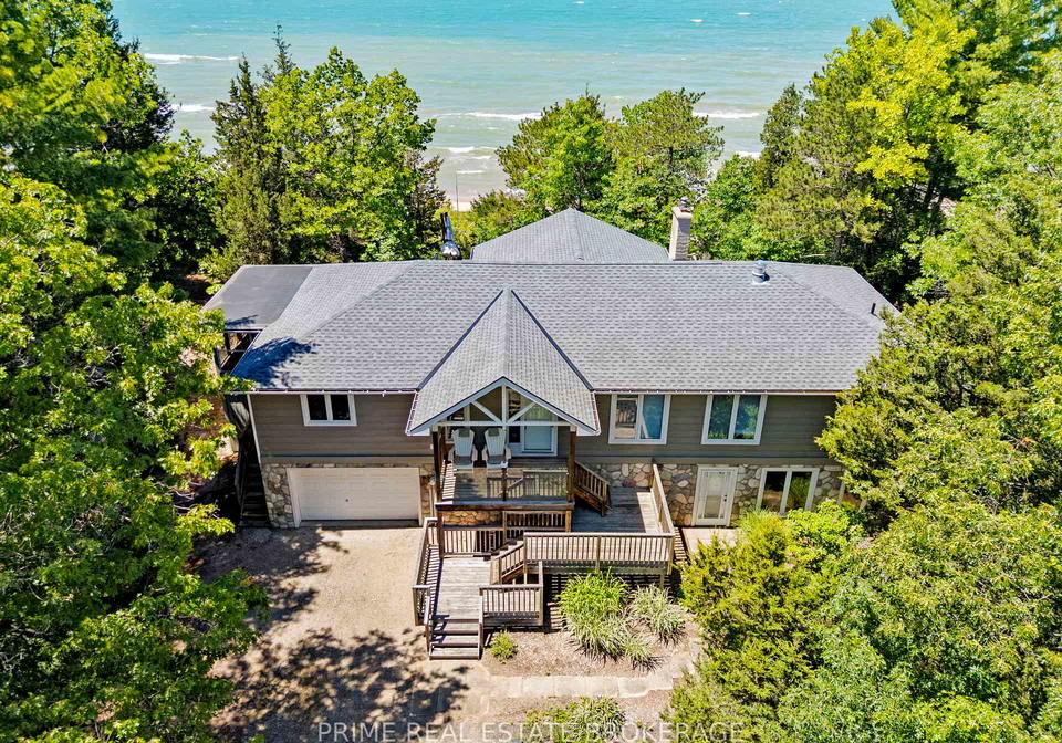 9856-huron-place-lambton-shores-ontario-x13573244