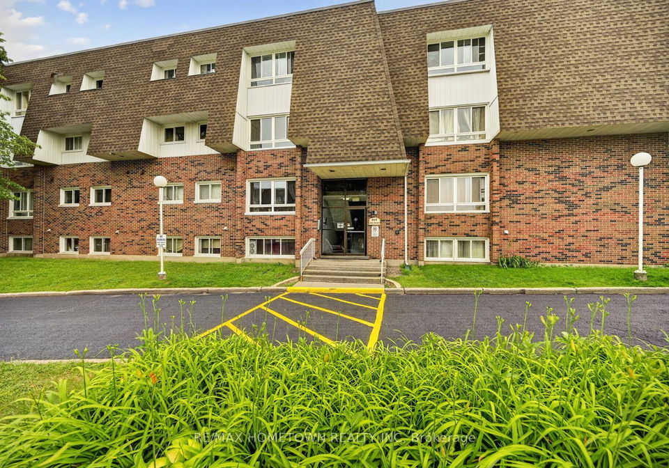 815-kyle-court-brockville-ontario-x13573254