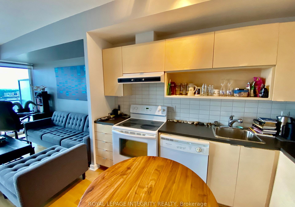 324-laurier-avenue-w-ottawa-ontario-x13573404