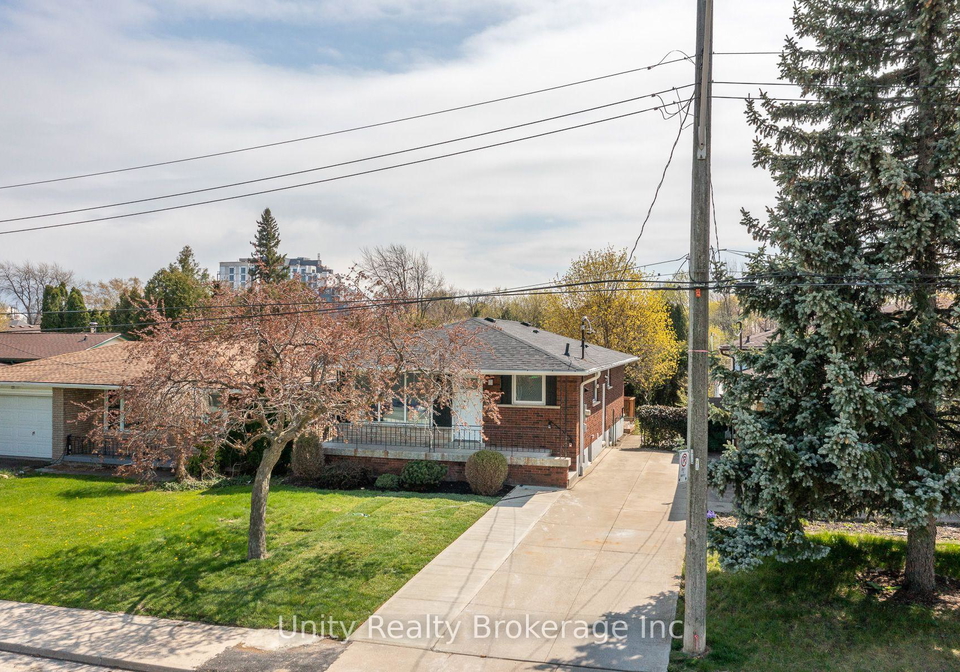 23-tyrone-drive-hamilton-ontario-x13573452