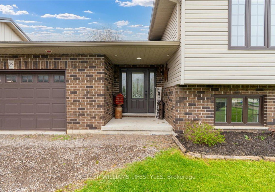 29-wellington-street-newbury-ontario-x13573460