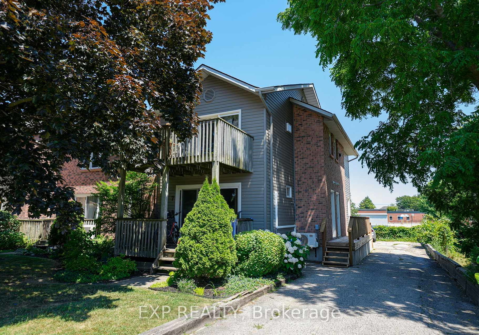 1sauble-river-road-lambton-shores-ontario-x13573618