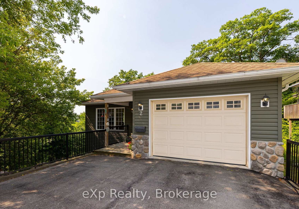 2-mann-avenue-n-parry-sound-ontario-x13573636