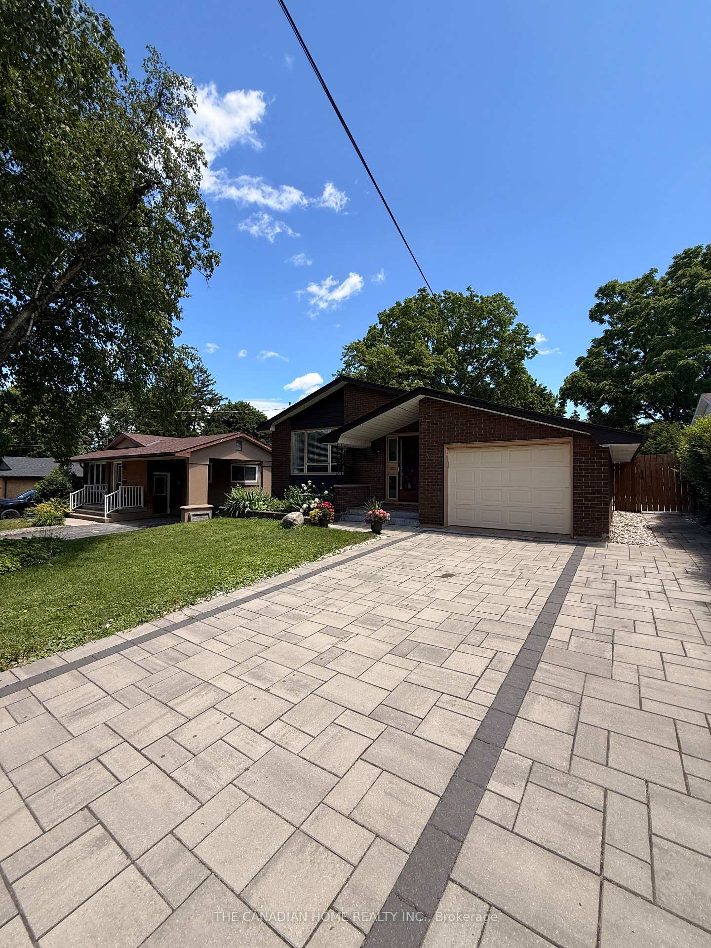 31-brenlyn-court-hamilton-ontario-x13573808