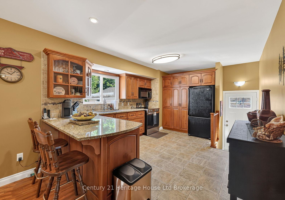 803-gladstone-drive-woodstock-ontario-x13573838