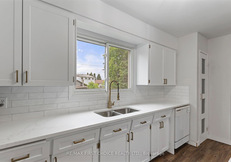 386-lambton-place-thunder-bay-ontario-x13573882