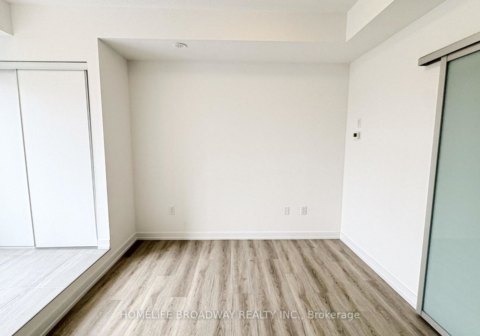 25-palace-street-kitchener-ontario-x13574096