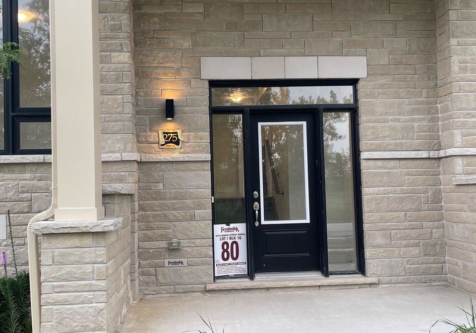275-n-lindsay-street-n-kawartha-lakes-ontario-x13574118