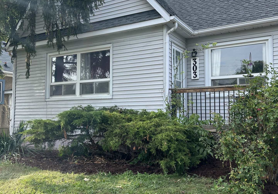 303-carlton-street-st-catharines-ontario-x13574184