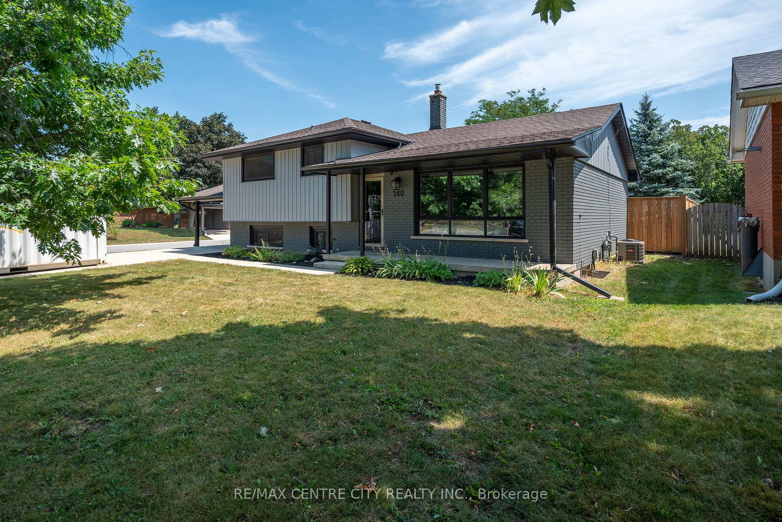 140-oakwood-place-thames-centre-ontario-x13574204