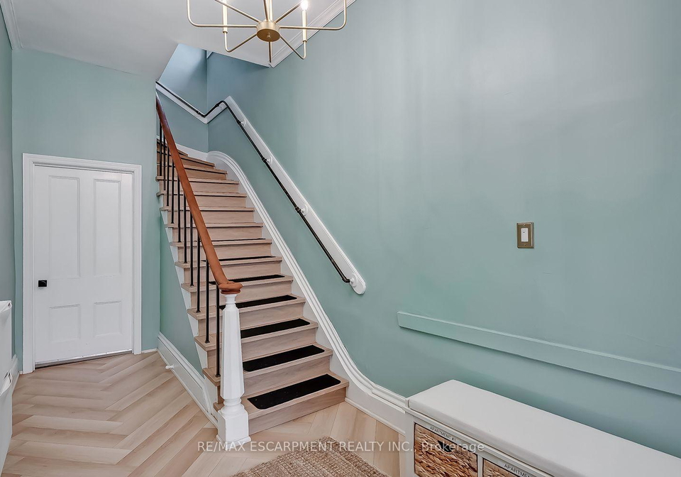 87-colbourne-street-hamilton-ontario-x13574240