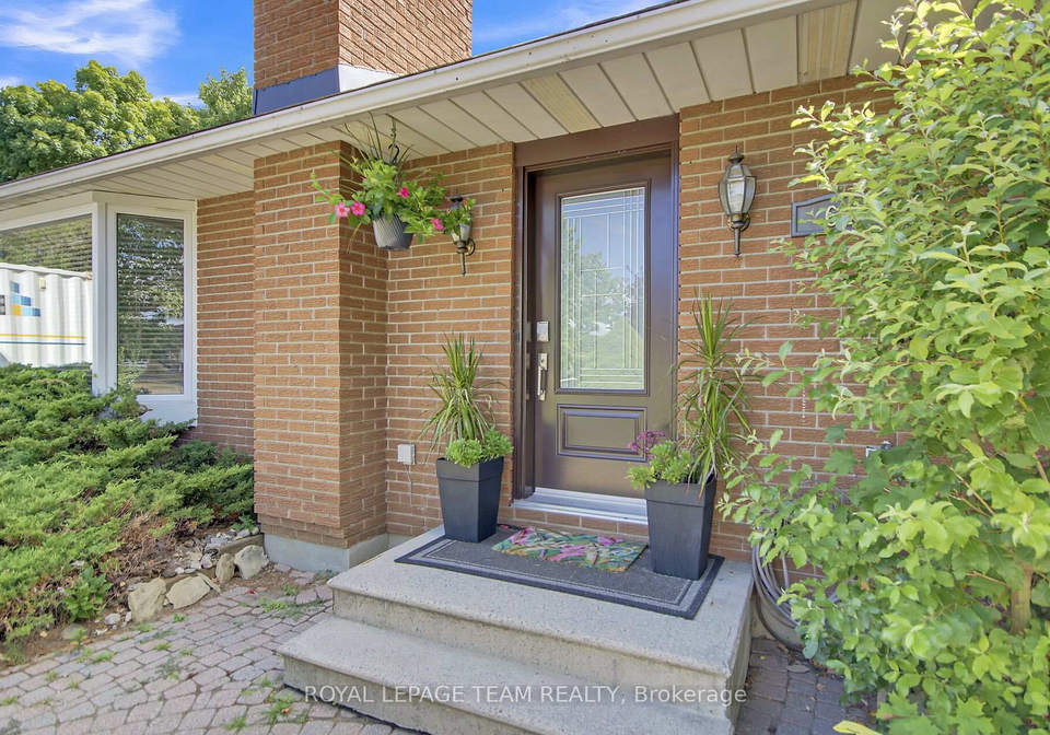 64-owlshead-road-ottawa-ontario-x13574308
