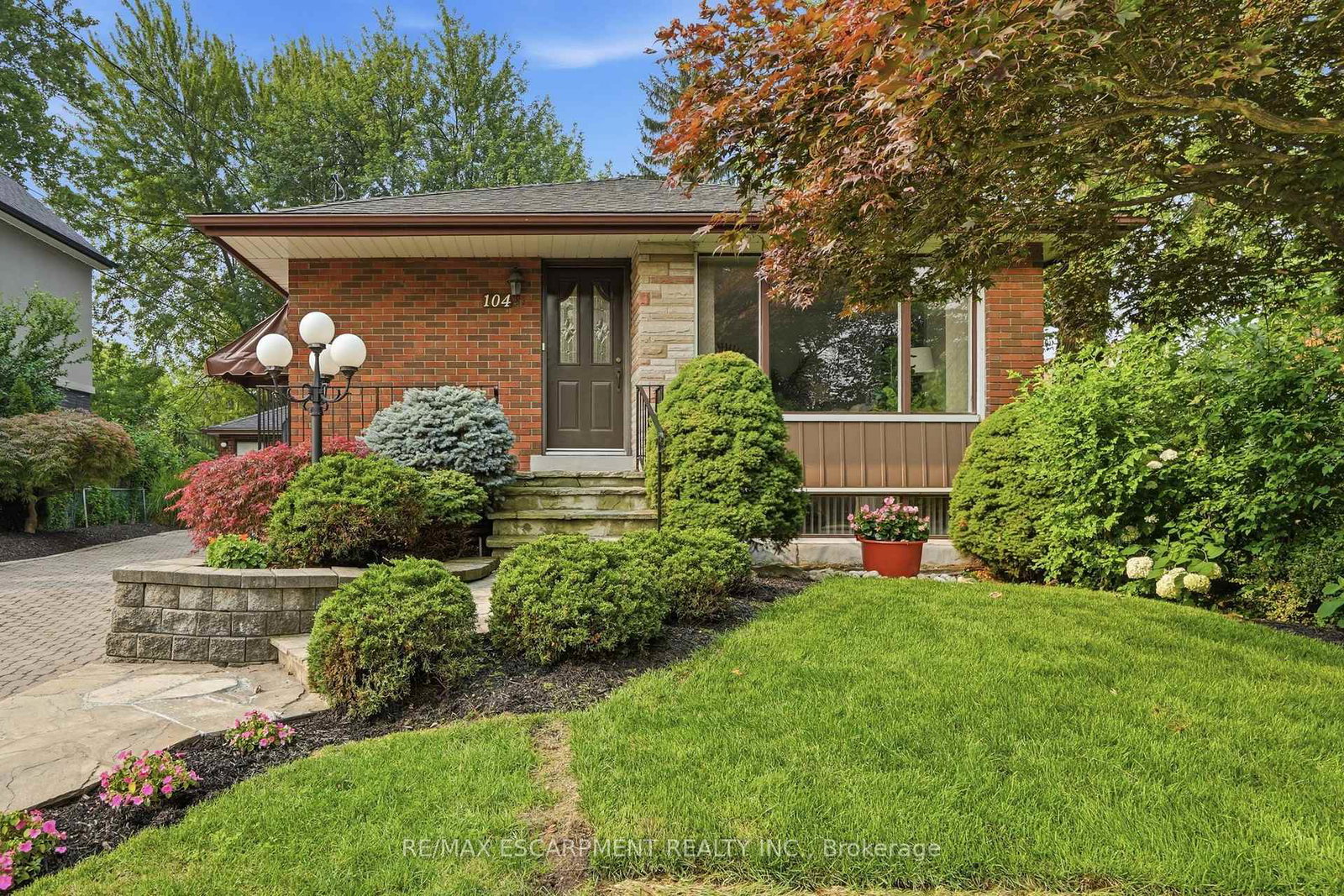 104-dallas-avenue-hamilton-ontario-x13574314
