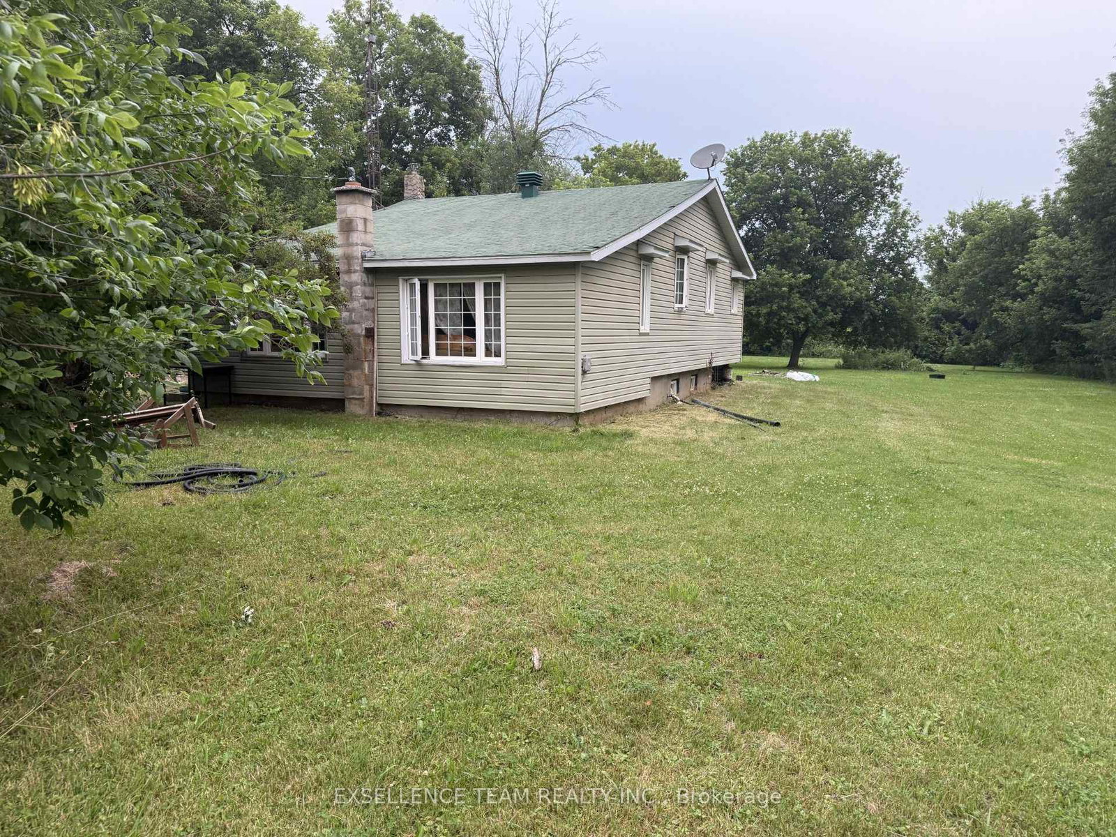 2903-county-20-road-north-glengarry-ontario-x13574354