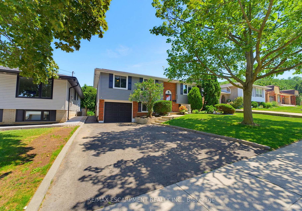 164-hanover-place-hamilton-ontario-x13574540