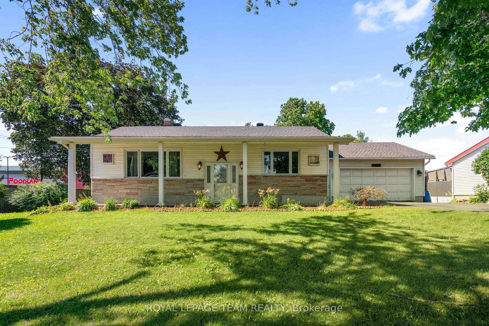 12029-main-street-north-dundas-ontario-x13574776
