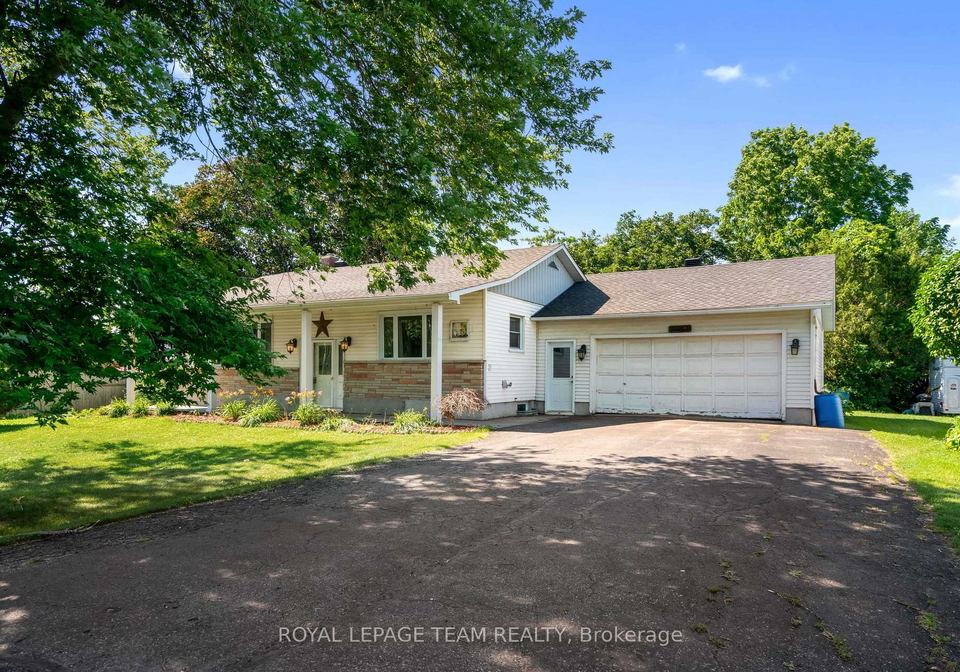 12029-main-street-north-dundas-ontario-x13574776