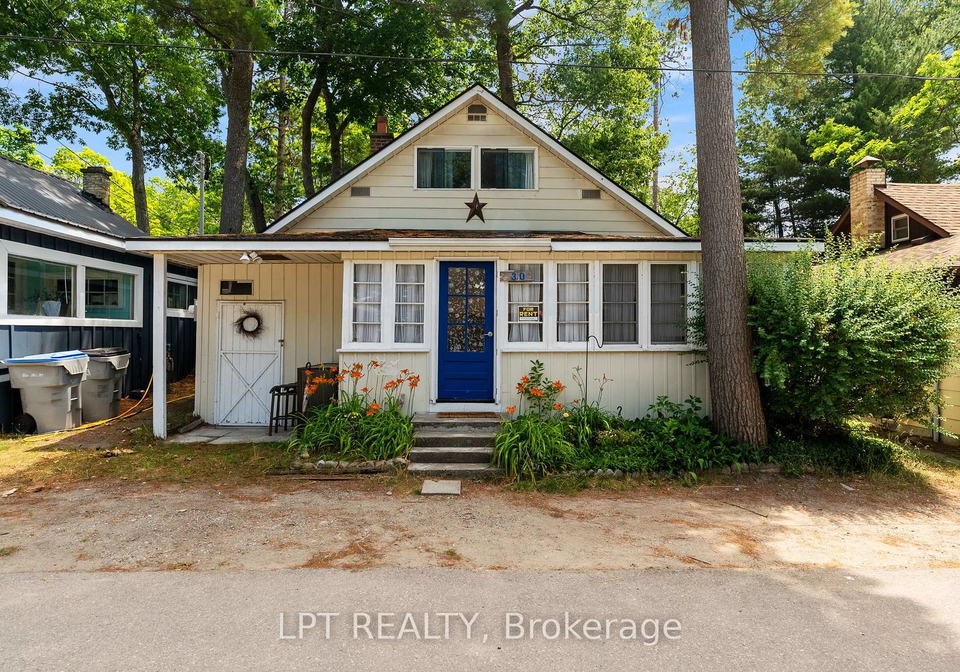 30-woodward-avenue-lambton-shores-ontario-x13574828