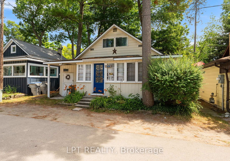 30-woodward-avenue-lambton-shores-ontario-x13574828