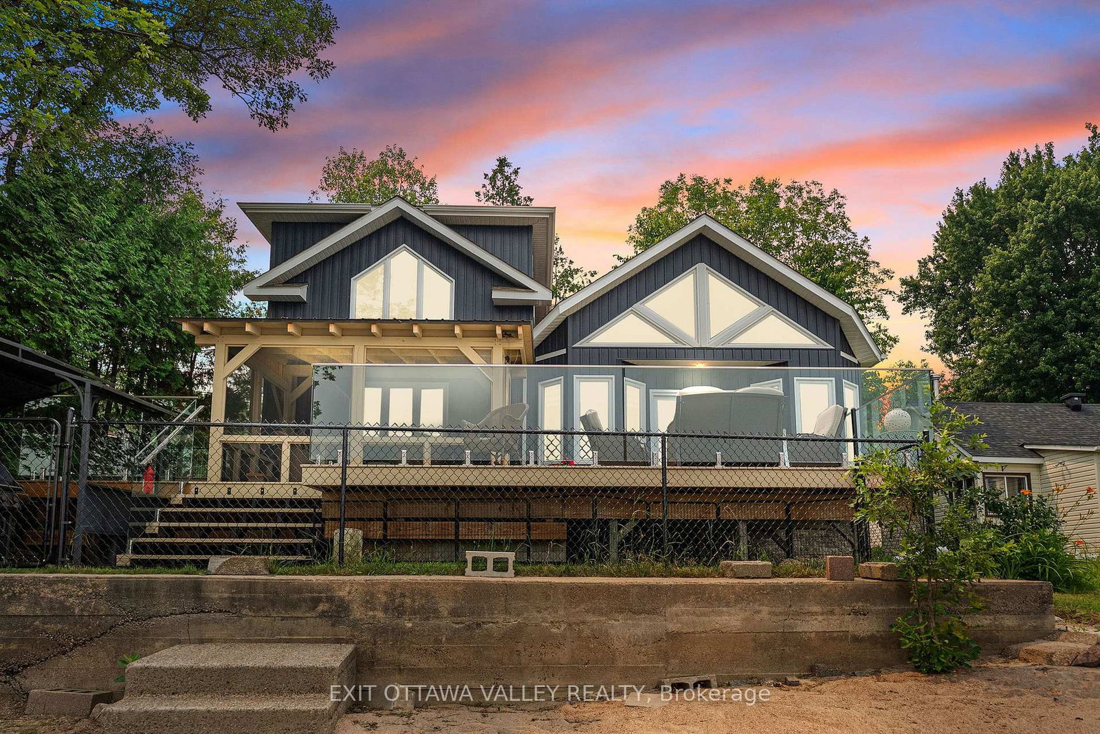 502b-macgregor-bay-trail-petawawa-ontario-x13574856