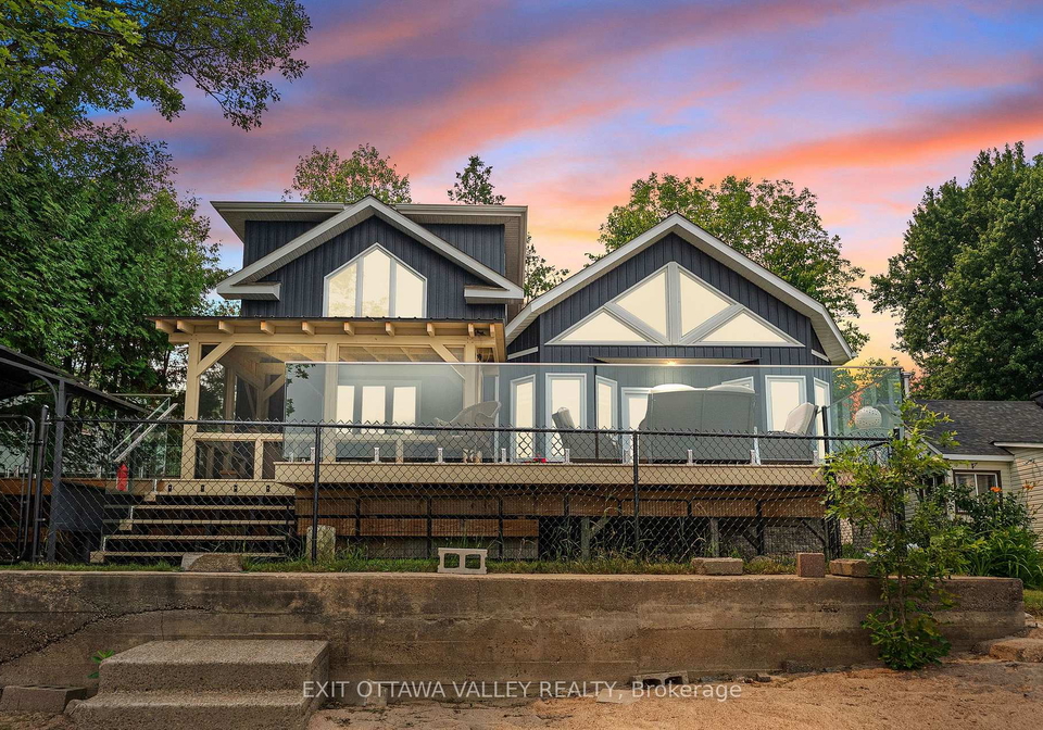 502b-macgregor-bay-trail-petawawa-ontario-x13574856