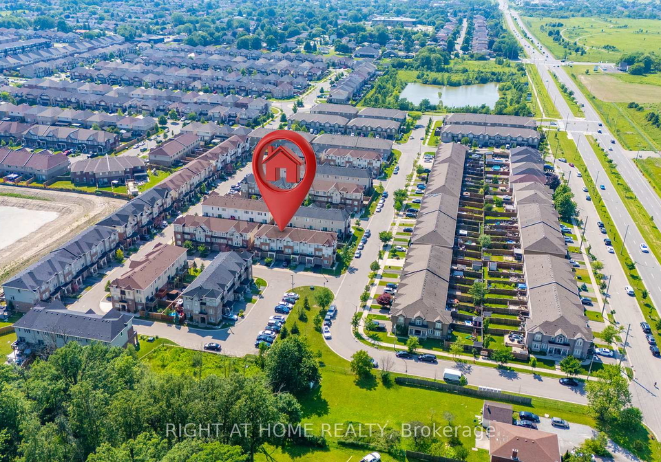 8-kenridge-terrace-hamilton-ontario-x13574876