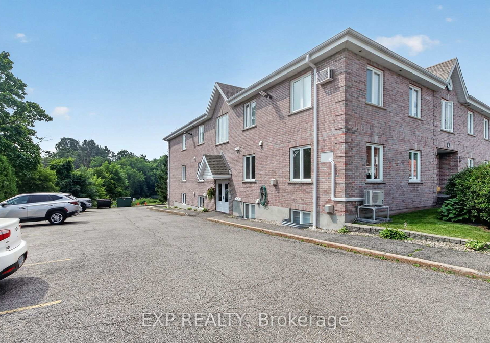 97-mill-street-russell-ontario-x13575164