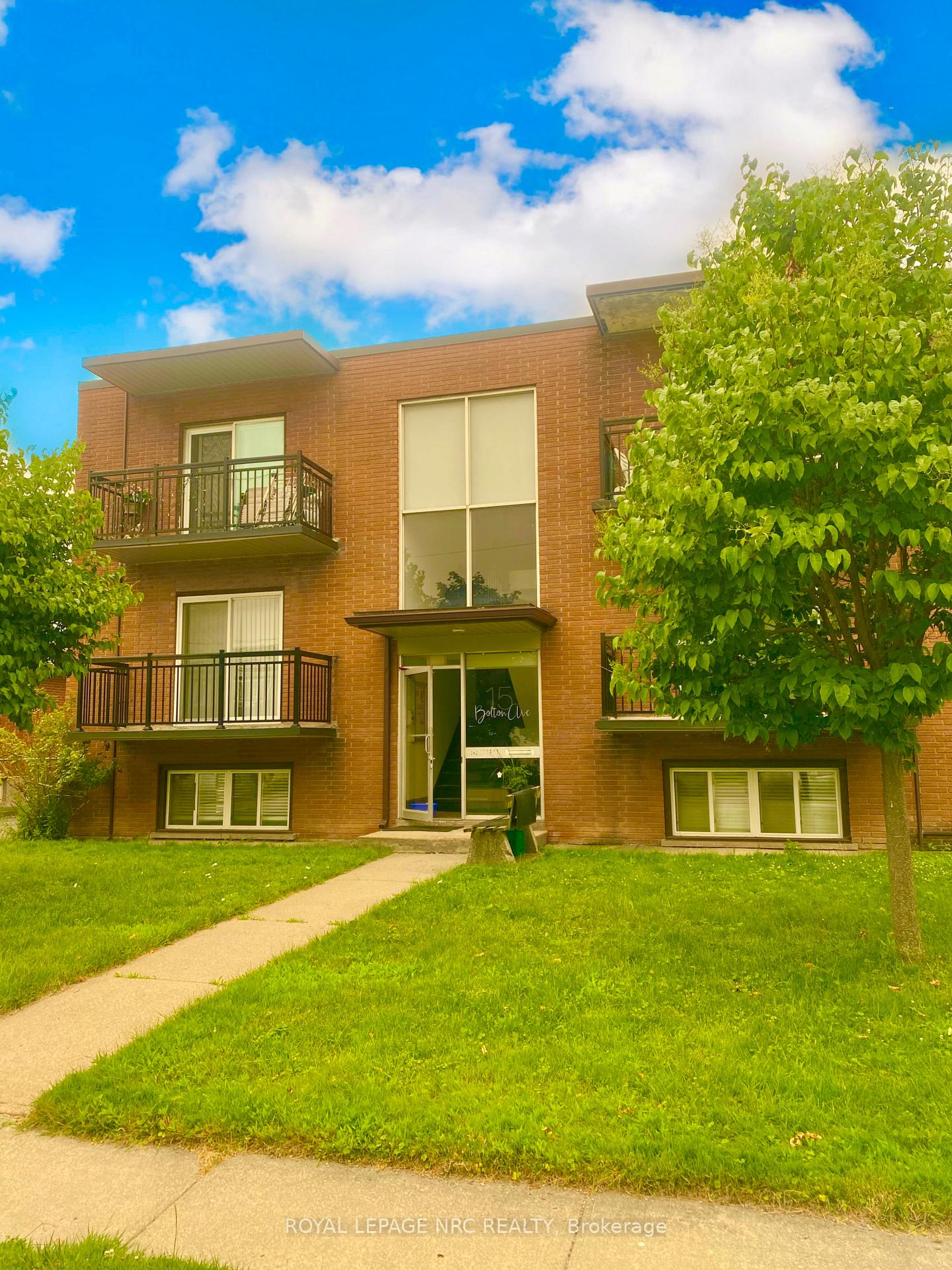 15-bolton-avenue-thorold-ontario-x13575324