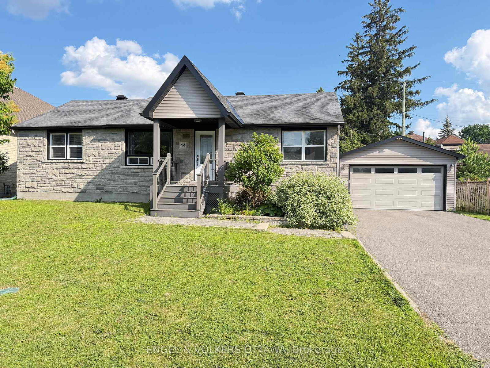 44-granton-avenue-ottawa-ontario-x13575510