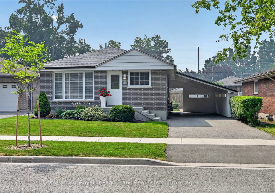285-st-annes-crescent-peterborough-ontario-x13575662