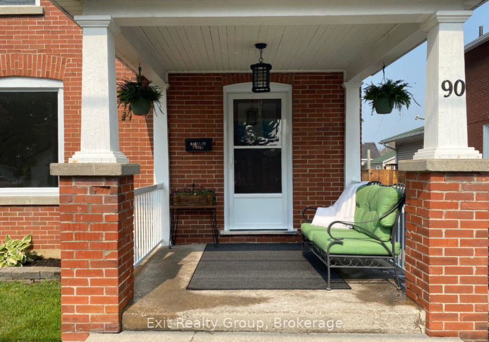 90-byron-street-quinte-west-ontario-x13575764