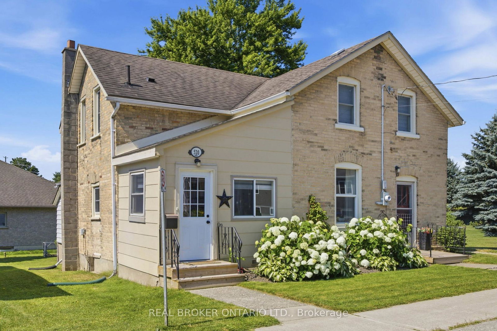 520-elma-street-w-north-perth-ontario-x13575798