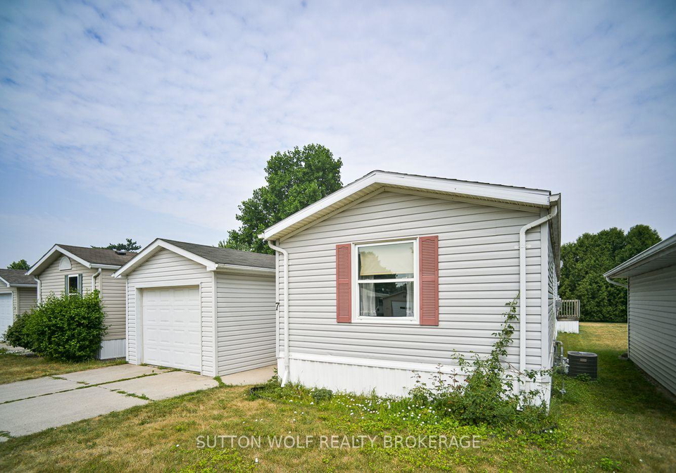 7-stewart-street-strathroy-caradoc-ontario-x13575936