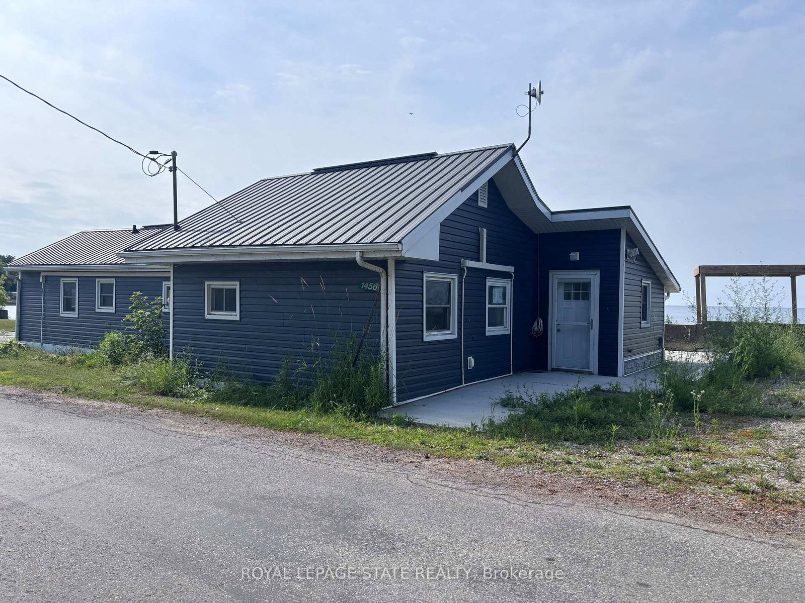 1456-lakeshore-road-haldimand-ontario-x13576066