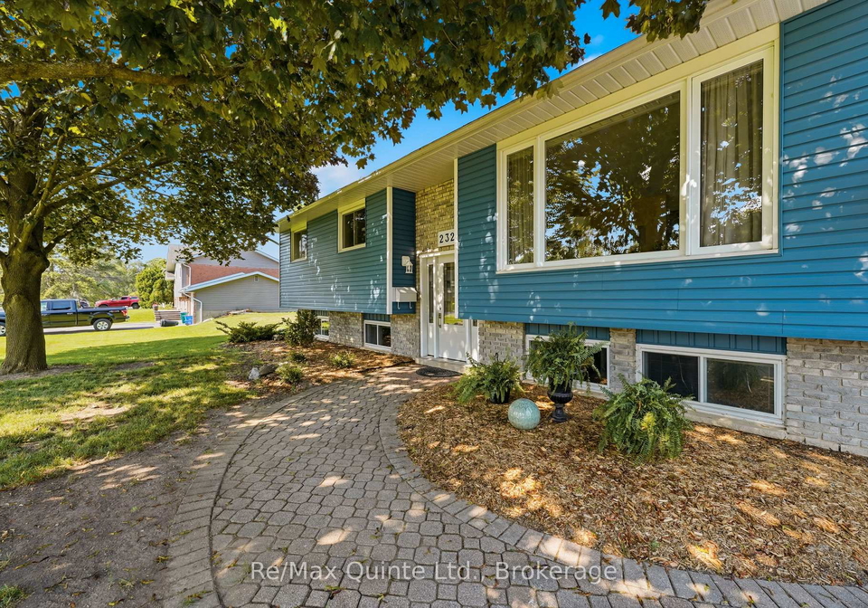 232-colonial-road-quinte-west-ontario-x13576104