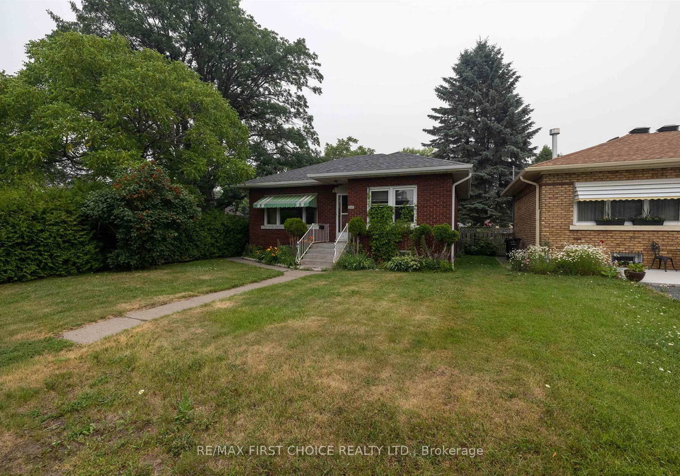 1537-sills-street-thunder-bay-ontario-x13576218