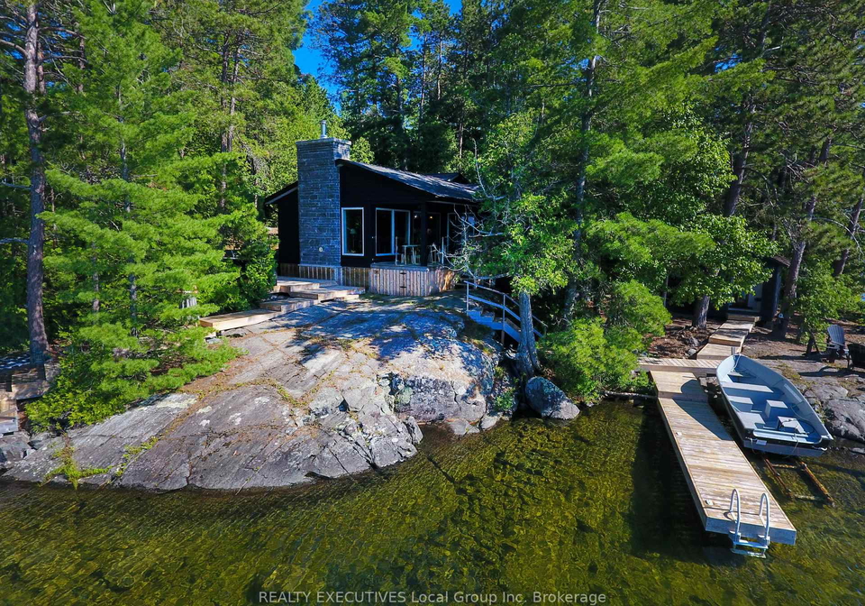 20-lake-temagami-part-1119-island-temagami-ontario-x13576316