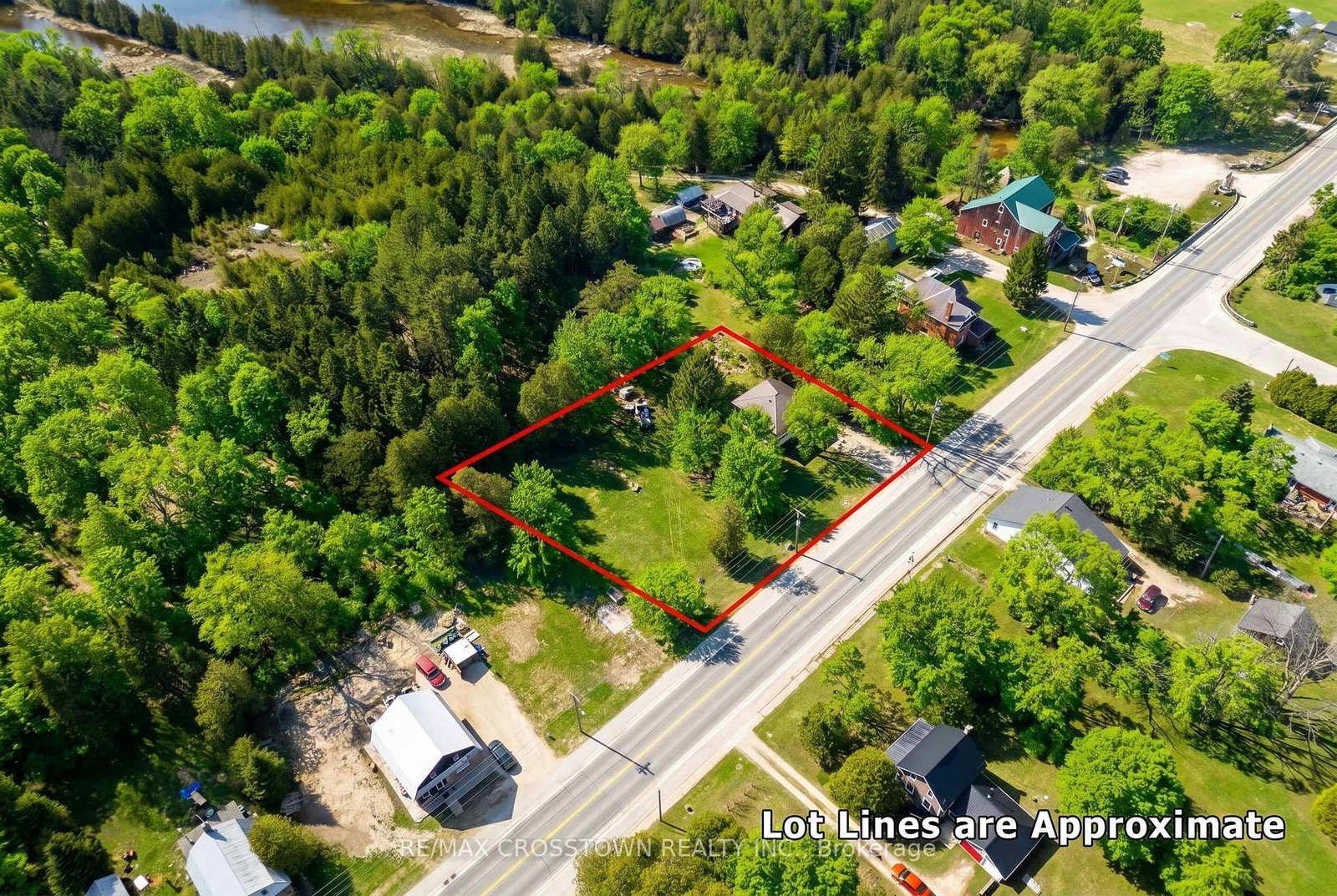 316056-highway-6-highway-s-chatsworth-ontario-x13576604
