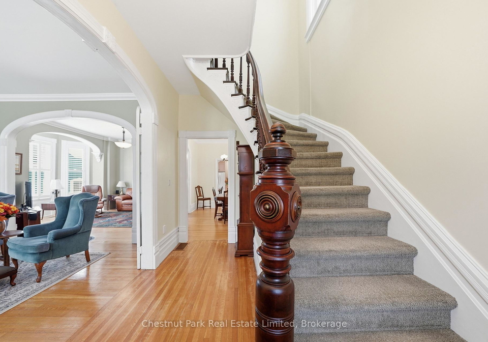 20-ferguson-street-prince-edward-county-ontario-x13577226