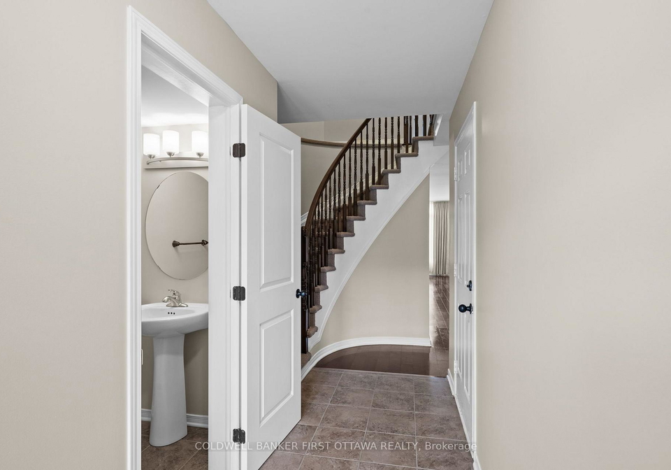 416-haresfield-court-ottawa-ontario-x13577406