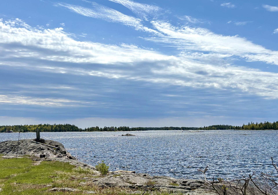 16-b55-island-island-the-archipelago-ontario-x13577424