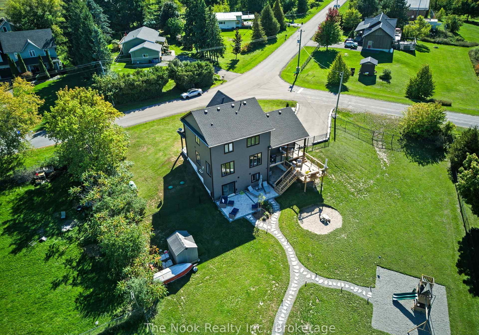 39-helen-crescent-kawartha-lakes-ontario-x13577456