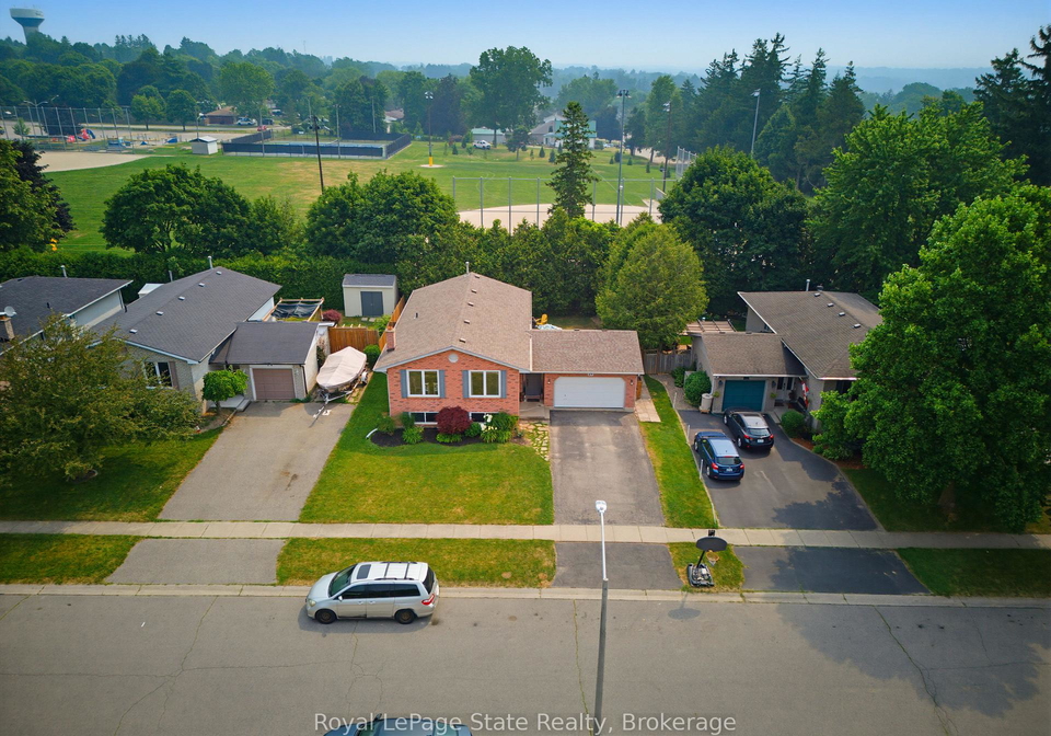 24-edward-avenue-brant-ontario-x13577502