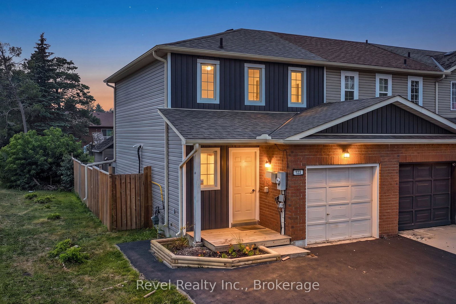 123-albert-street-s-kawartha-lakes-ontario-x13577548