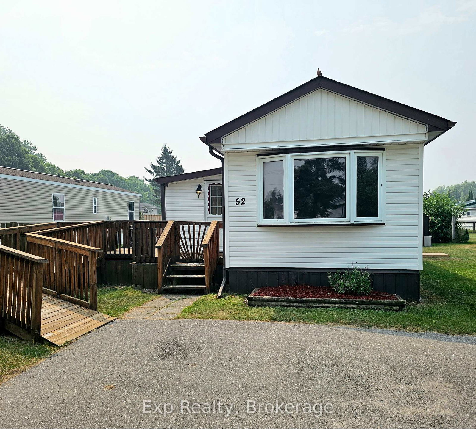 529-52-hwy2-estates-quinte-west-ontario-x13577662