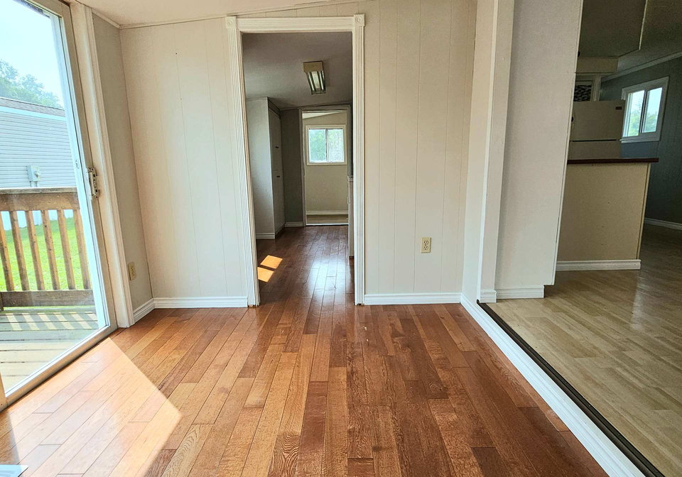 529-52-hwy2-estates-quinte-west-ontario-x13577662