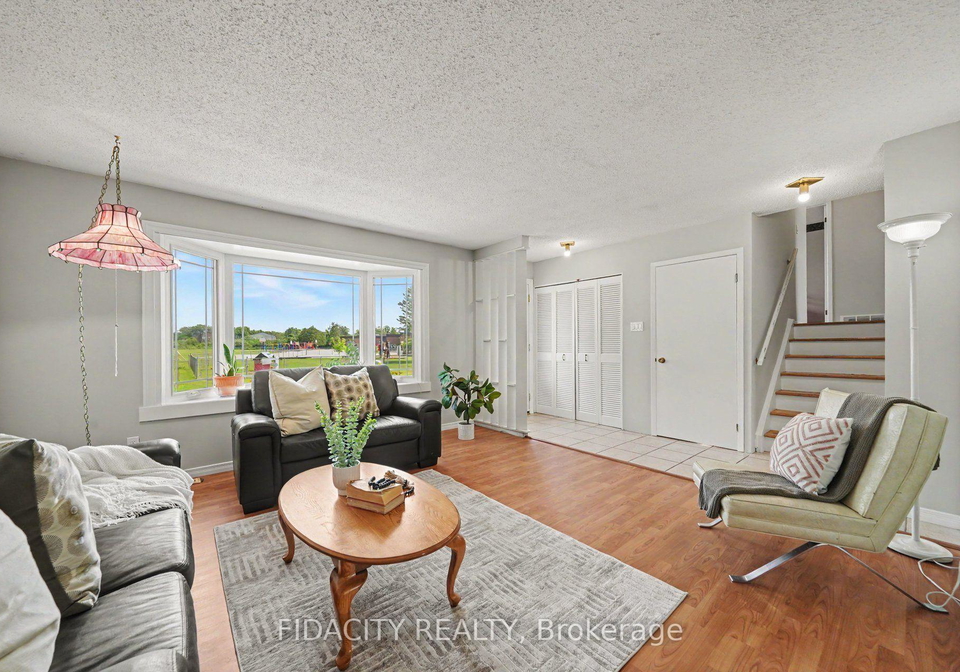 18-ross-street-smiths-falls-ontario-x13577750