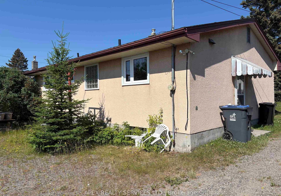 463-richard-street-thunder-bay-ontario-x13577804